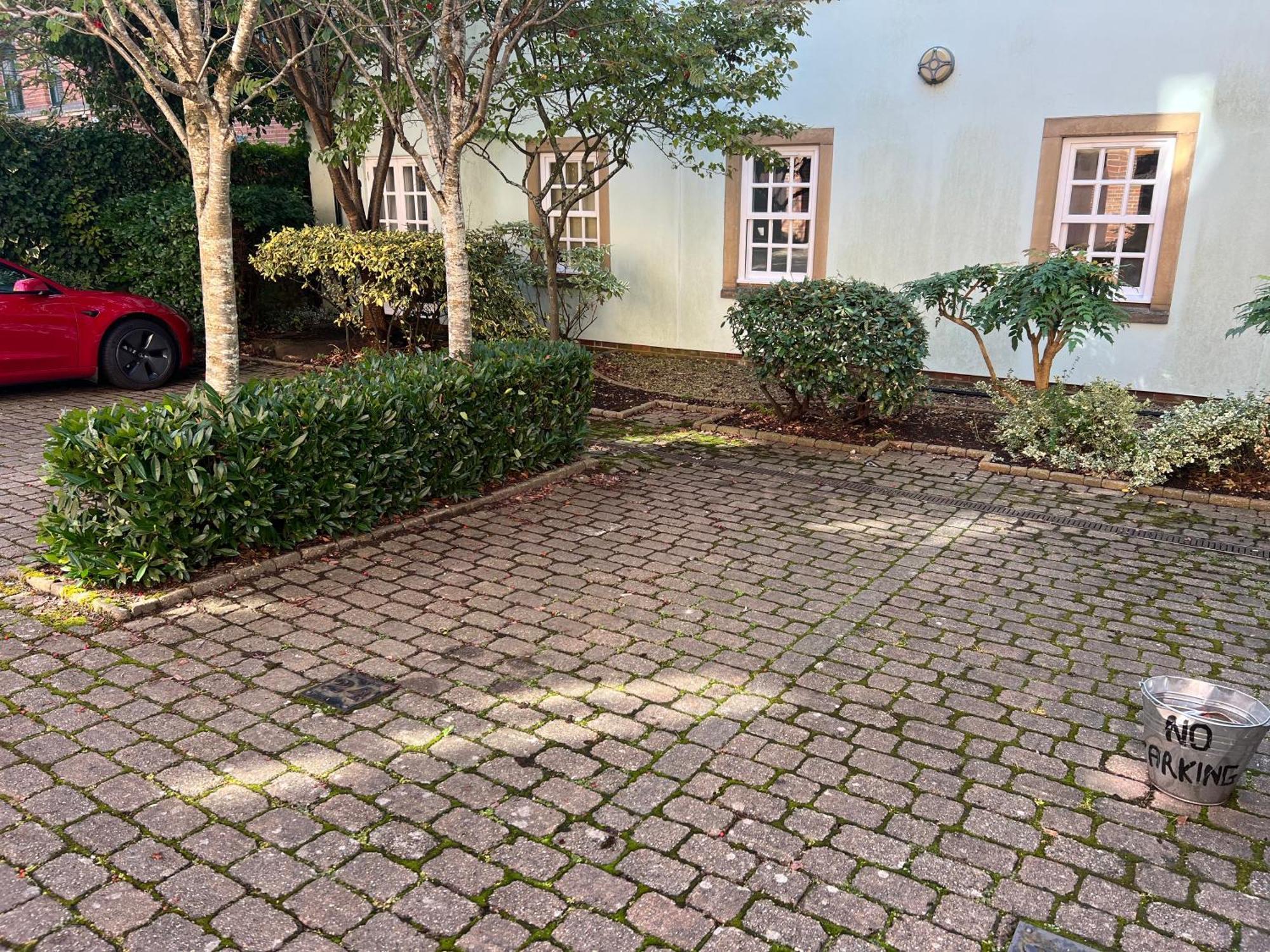 Urban Living's - The Larkin Apartment Oxford Bagian luar foto
